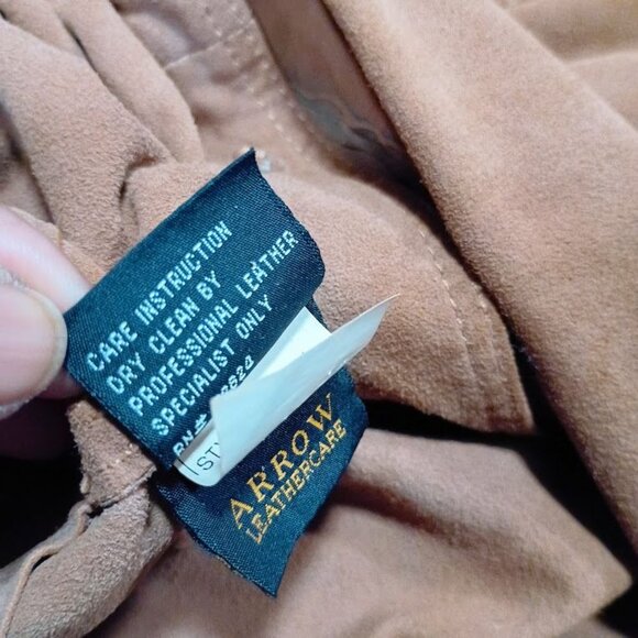 Bullock & Jones Mens Medium Suede Button-Up Shirt In Tan With Double Flap Pocket - Picture 13 of 16